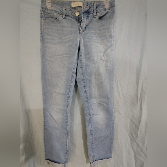 3/$15 Jessica Simpson cropped skinny jeans - Picture 2 of 4